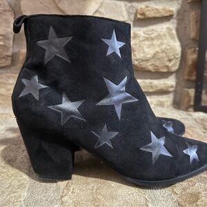 London Rebel Silver Star Ankle Boot Size 41 US 7 Western Festival Boho Vibe